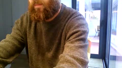 Snapshot of apc_3 chatting on November 2025 08:24:01 AM apc_3 online show from November 2025 08:24:01 AM