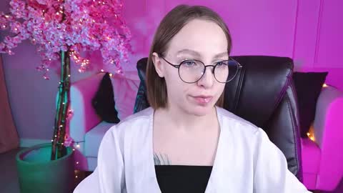 APHEX QUEEN online show from January 2025 01:06:02 PM