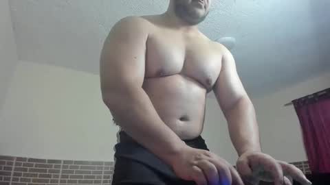 Snapshot of apholov chatting on October 2025 09:37:01 PM follow me here you find me online show from October 2025 09:37:01 PM