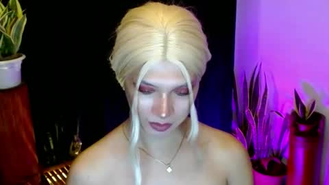 Roman Goddess online show from December 2024 07:38:02 PM