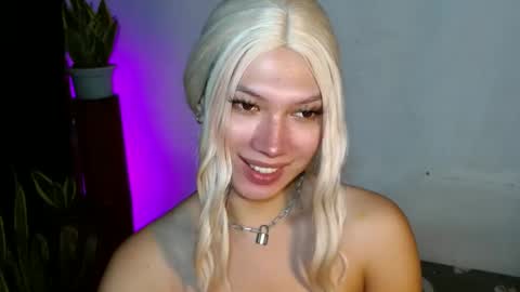 Roman Goddess online show from December 2024 11:18:02 AM