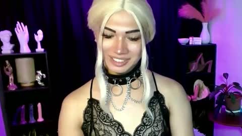 Roman Goddess online show from February 2025 01:38:01 PM