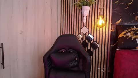 aphrodite__bloom online show from July 2026 08:35:02 PM