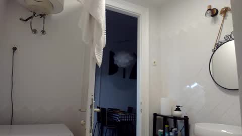 apollobest77 online show from February 2025 07:52:02 PM