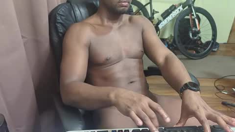 Snapshot of apollodarkmn chatting on April 2026 11:43:01 PM apollodarkmn online show from April 2026 11:43:01 PM