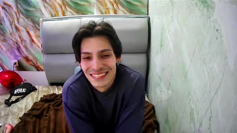 Apolo online show from February 2025 08:50:02 PM