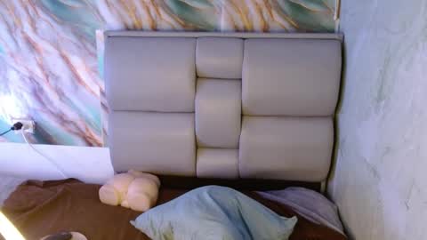 Apolo online show from September 2025 09:15:02 PM