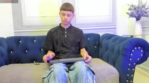   online show from March 2026 01:54:01 AM