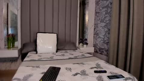   online show from May 2026 11:35:01 PM