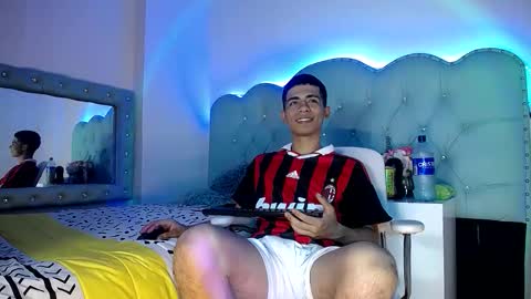 Snapshot of apolo_richards chatting on February 2026 08:10:02 PM Apolo Richards online show from February 2026 08:10:02 PM