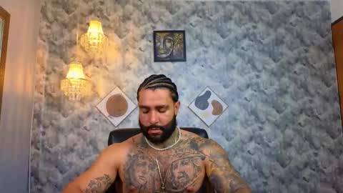 Apolo online show from December 2025 11:11:01 PM