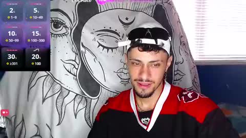 Snapshot of apolo_s chatting on January 2025 12:37:01 PM Andres online show from January 2025 12:37:01 PM