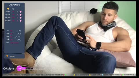 Snapshot of apolo_strange chatting on February 2025 01:43:01 AM apolo_strange online show from February 2025 01:43:01 AM