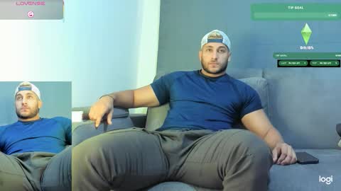 Snapshot of apolo_strange chatting on October 2025 08:39:01 PM apolo_strange online show from October 2025 08:39:01 PM