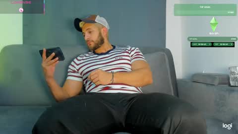 Snapshot of apolo_strange chatting on November 2025 06:14:02 AM apolo_strange online show from November 2025 06:14:02 AM