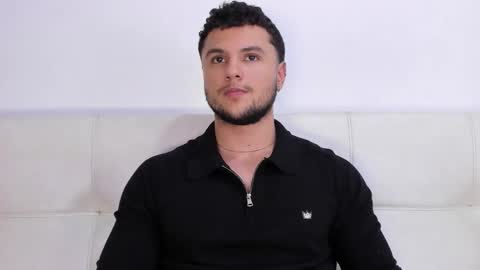 Snapshot of apoloklein_ chatting on December 2025 03:55:01 AM Apolo Klein online show from December 2025 03:55:01 AM