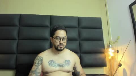 Snapshot of apolomarcos_ chatting on April 2026 04:26:02 AM marcos online show from April 2026 04:26:02 AM