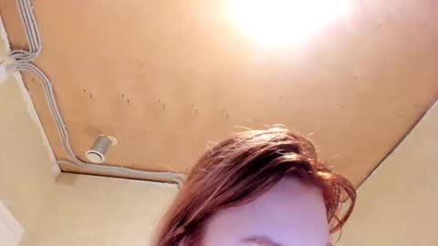 Snapshot of appleyummybuns chatting on December 2025 04:32:01 AM appleyummybuns online show from December 2025 04:32:01 AM