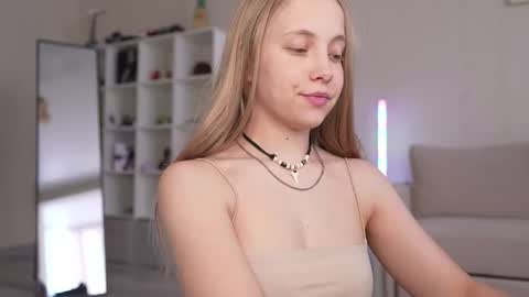  REYNA  next stream is 11h of Feb online show from February 2026 07:28:02 AM