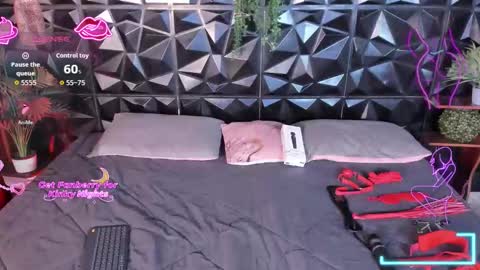 Snapshot of appril_foxx chatting on December 2025 03:32:01 PM apprilfoxx online show from December 2025 03:32:01 PM