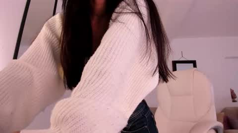 Snapshot of aprettyy chatting on February 2026 01:37:02 PM Anny online show from February 2026 01:37:02 PM