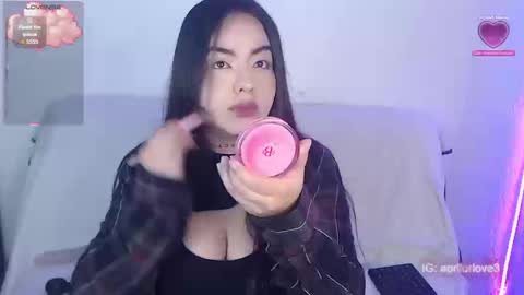 Abril Freelance Model online show from September 2025 03:35:02 PM