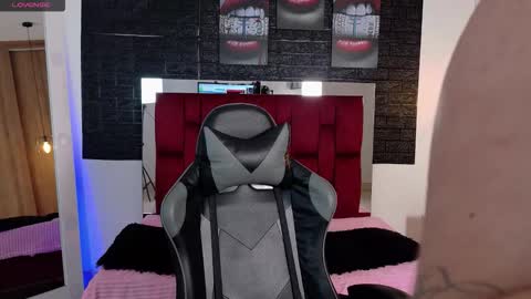 April SC online show from October 2025 02:05:02 PM