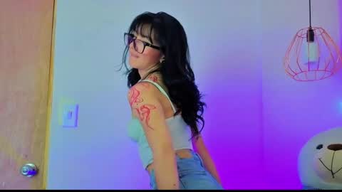   online show from April 2026 12:00:01 PM