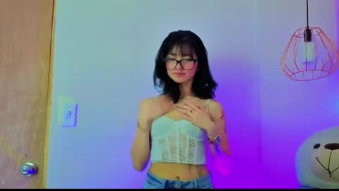   online show from May 2026 12:02:01 PM