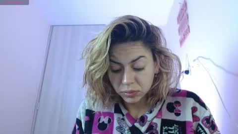 Snapshot of april_dumont5 chatting on July 2026 11:27:02 AM April Dumont online show from July 2026 11:27:02 AM