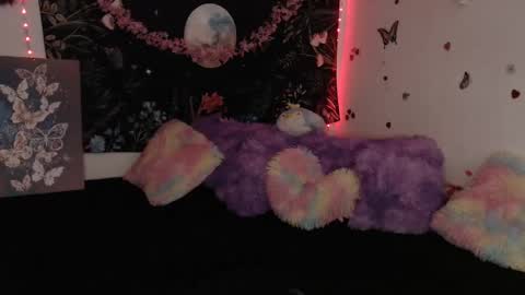 Snapshot of april_l6 chatting on November 2025 09:47:01 PM april_l6 online show from November 2025 09:47:01 PM