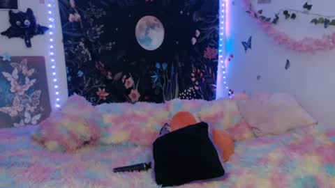 april_l6 online show from June 2026 02:24:02 AM