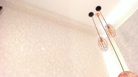 Snapshot of aprilalen chatting on January 2025 09:59:01 AM April online show from January 2025 09:59:01 AM