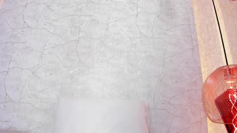 Snapshot of aprilalen chatting on February 2025 09:57:02 AM April online show from February 2025 09:57:02 AM