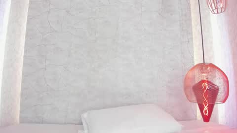 Snapshot of aprilalen chatting on February 2025 07:02:01 AM April online show from February 2025 07:02:01 AM