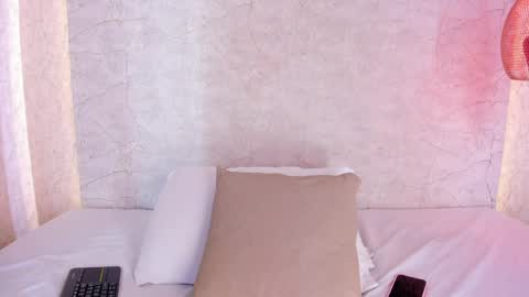 Snapshot of aprilalen chatting on May 2026 11:39:02 AM April online show from May 2026 11:39:02 AM