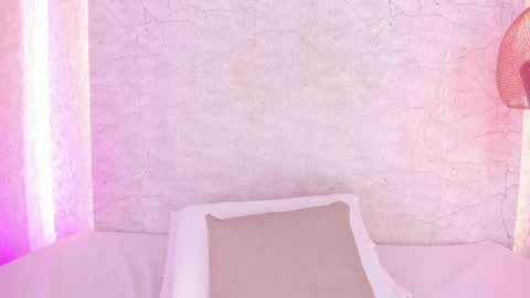 Snapshot of aprilalen chatting on May 2026 12:32:02 PM April online show from May 2026 12:32:02 PM