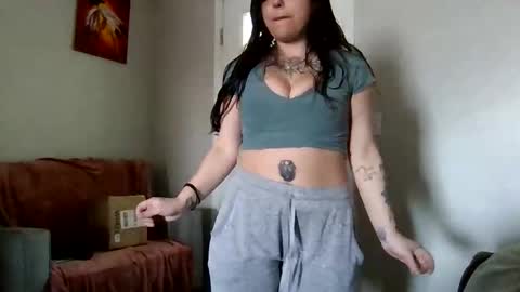 Snapshot of aprilanna chatting on February 2026 05:42:02 PM AnnaApril420 online show from February 2026 05:42:02 PM