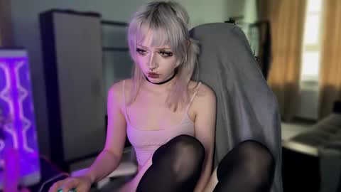 april online show from July 2026 05:15:01 PM