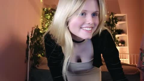 Hazy online show from April 2026 09:16:01 PM