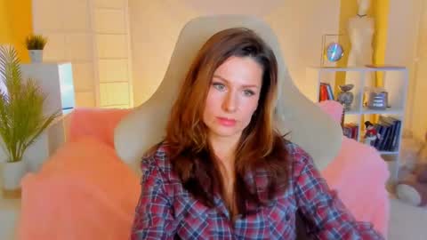 Snapshot of aprill_o_nill chatting on January 2025 12:52:01 PM aprill_o_nill online show from January 2025 12:52:01 PM