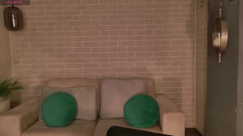 Snapshot of aprilrhodes_ chatting on October 2025 12:22:02 AM April Rhodes online show from October 2025 12:22:02 AM