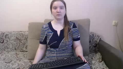 Josefin online show from March 2026 03:44:02 AM