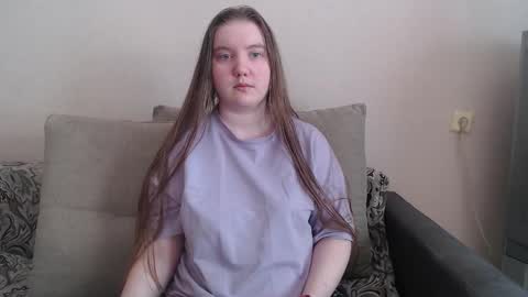 Josefin online show from March 2026 03:52:01 AM