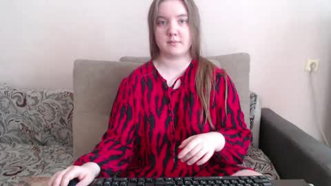 Josefin online show from April 2026 03:11:01 AM
