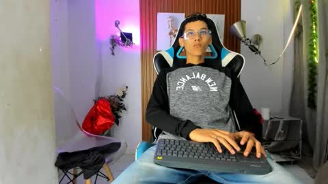 Snapshot of aquarius_xxx chatting on October 2025 11:21:01 AM aquarius_xxx online show from October 2025 11:21:01 AM