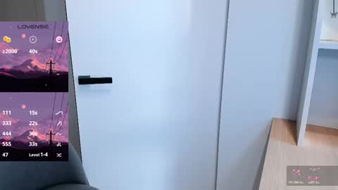 Snapshot of aquilaris chatting on November 2025 01:10:01 PM aquilaris online show from November 2025 01:10:01 PM