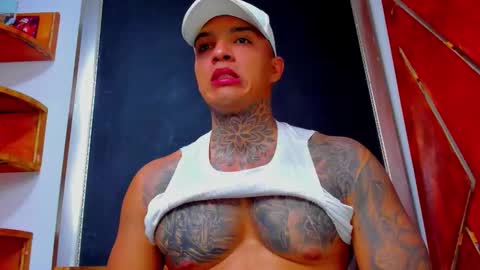 AquilesElpapi online show from February 2026 12:12:01 PM