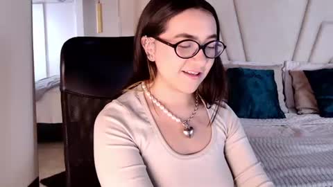  Arabella  online show from July 2026 01:01:01 AM