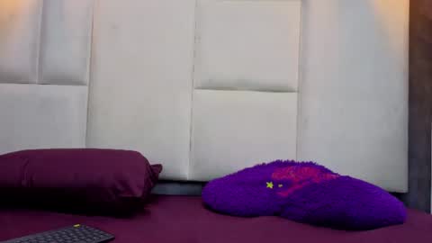 Snapshot of aranza_jones chatting on June 2026 11:42:02 AM Aranza online show from June 2026 11:42:02 AM